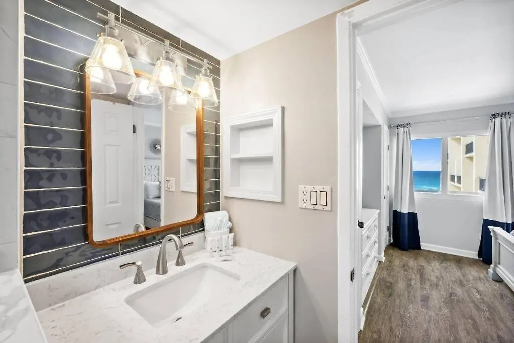 Tatil Evi Sea Escape 2 Bedroom Beachfront At Pinnacle Port Panama City Beach