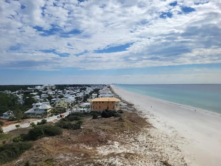 Sea Escape 2 Bedroom Beachfront At Pinnacle Port Panama City Beach Holiday home