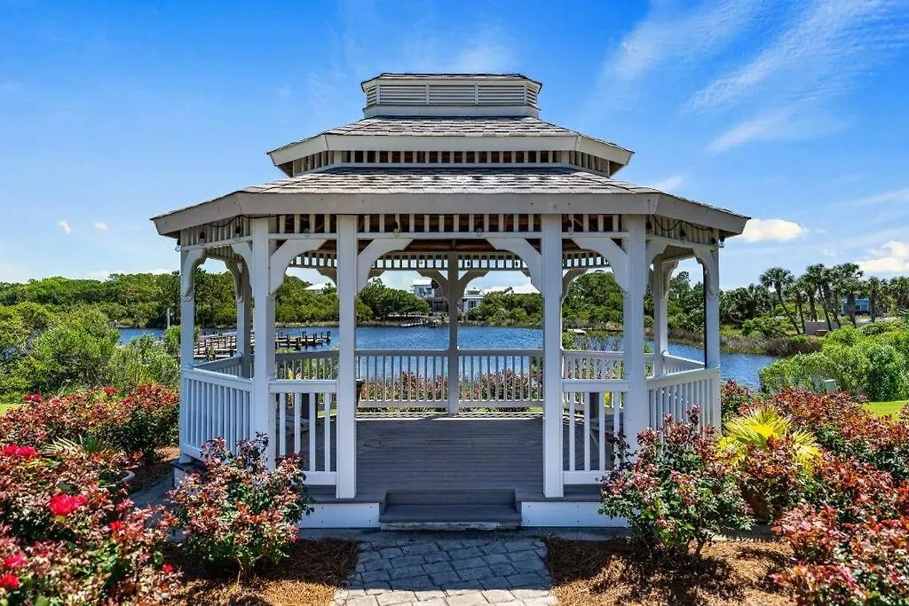 Holiday home Sea Escape 2 Bedroom Beachfront At Pinnacle Port Panama City Beach